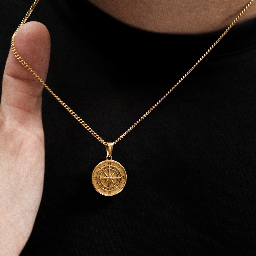 18k Gold Compass Pendant Necklace